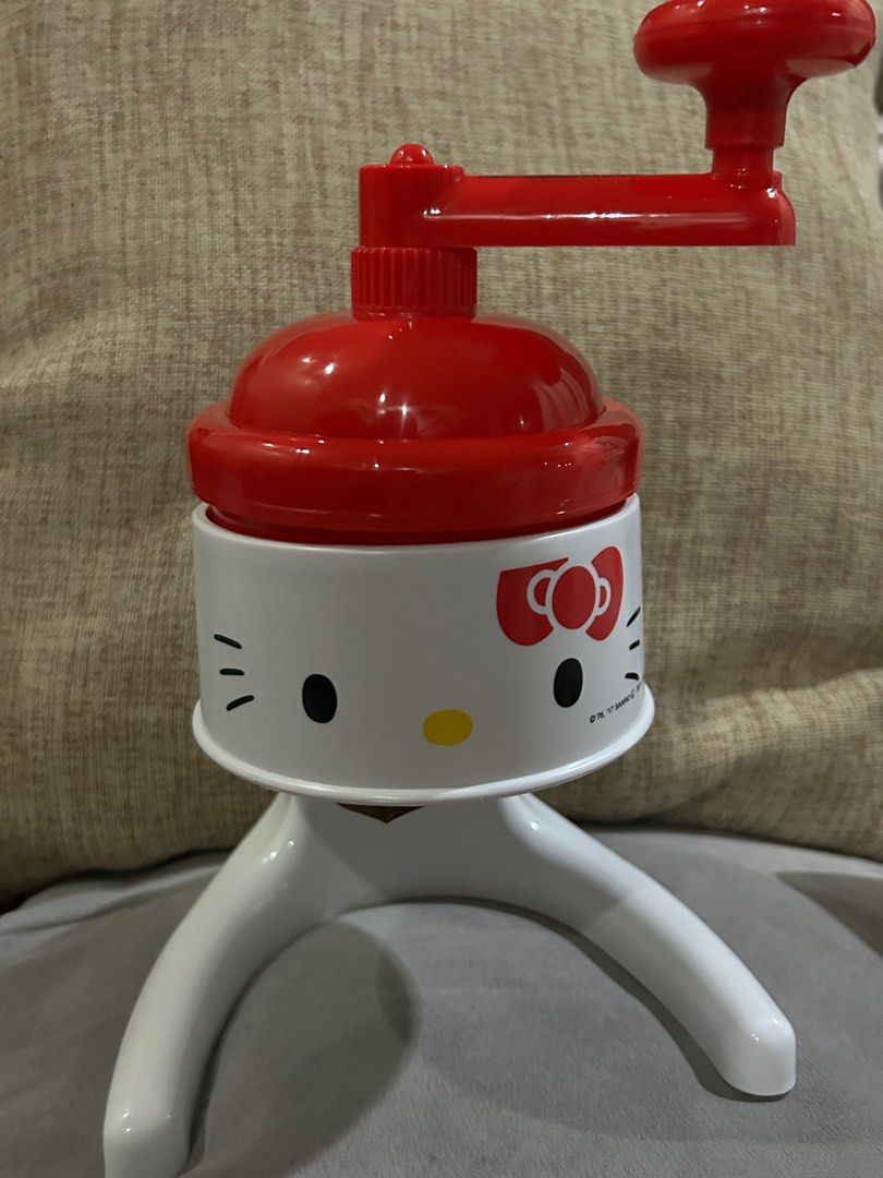 ICE MAKER HELLO KITTY FROM JAPAN (Category: Ice-cream Makers) located in San Juan City. Submitted by k.mailleux (Listing ID 1357902797, Image 1). Description: mop: gcash ONLY mod: lalamove/j&t.