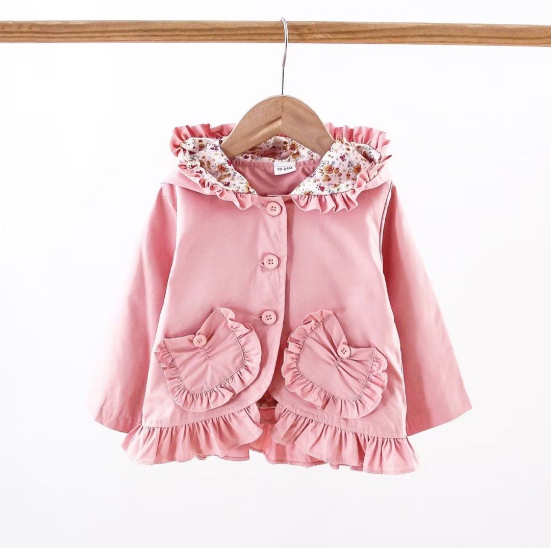 Coat / Jacket / Windbreaker (Category: Babies & Kids Fashion) located in Muntinlupa City. Submitted by anneyways (Listing ID 1357929525, Image 1). Description: Spring or Autumn Coat / Jacket / Windbreaker 12-18m Used once in South Korea trip.