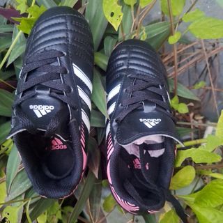 (Kategori: ) berada di . Dikirim oleh khansana_branded (ID iklan 1357894056, Gambar 1). Deskripsi: .