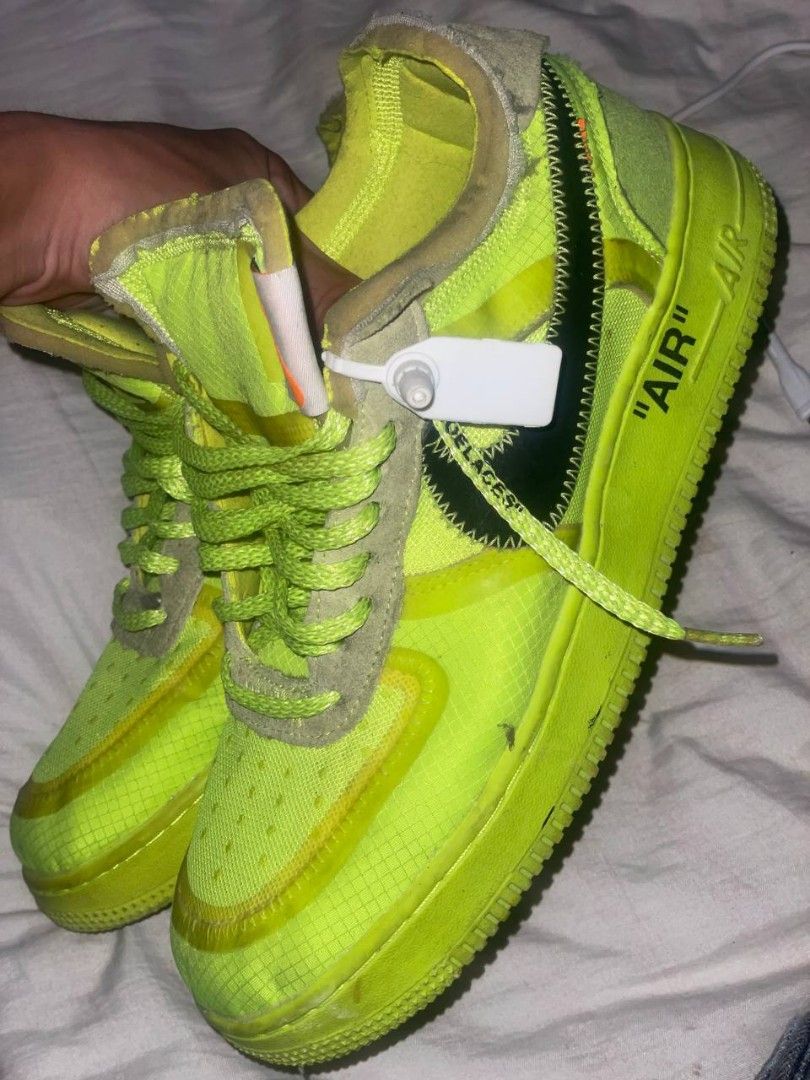 NIKE AIR FORCE 1 X OFF WHITE (Category: Sneakers) located in Dasmarinas. Submitted by bonbaudelaire (Listing ID 1357842806, Image 2). Description: DM FOR MORE DETAILS SIZE 7 DASMA CAVITE LOC.