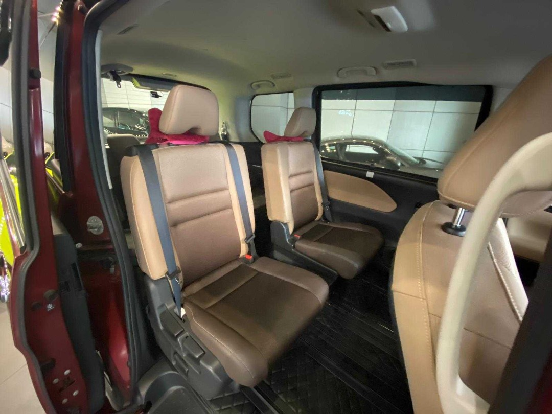 Nissan SERENA HIGHWAY STAR VIP SHYBRID  Auto62864836364801114