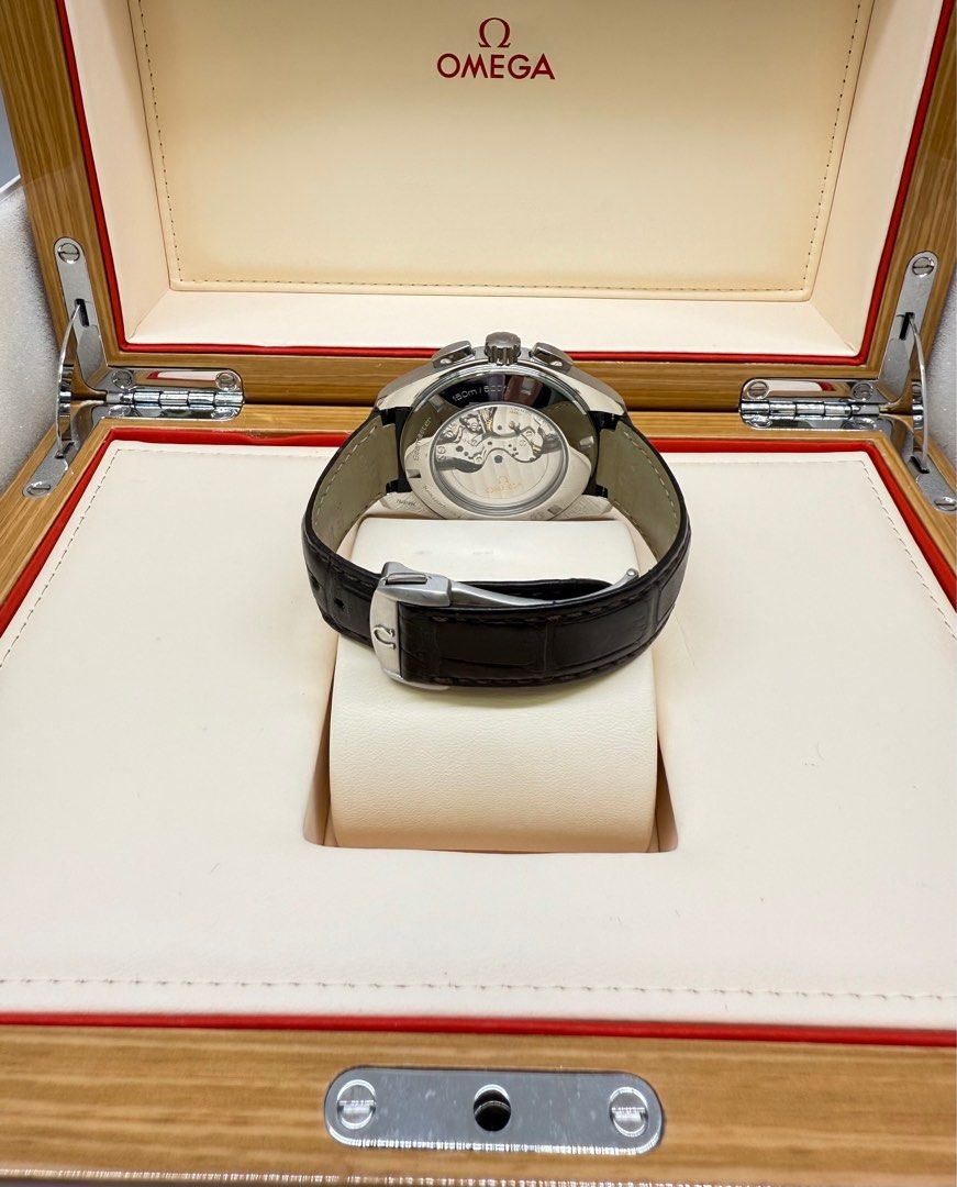 Omega Seamaster Aqua terra (Category: Luxury Watches) located in Makati City. Submitted by itsyourwatches (Listing ID 1357824933, Image 3). Description: Price :P270,000 Model :Seamaster Aqua Terra Reference No. :231.13.44.50.02.001 Year :2021 Caliber :3313 Movement :Automatic Dial :Silver with Teak Concept Pattern Case :44mm, Steel Bezel :Steel Bracelet :Brown Alligator Strap Box :Yes Papers. :Yes.