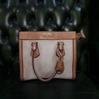 (Kategori: ) berada di . Dikirim oleh sonarstuff (ID iklan 1357851520, Gambar 1). Deskripsi: .