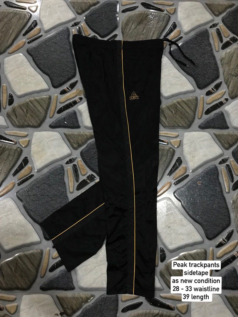 Peak Trackpants (Category: Joggers) located in Sorsogon. Submitted by jerome_ignacio (Listing ID 1357902654, Image 1). Description: Peak trackpants sidetape as new condition 28 - 33 waistline 39 length .