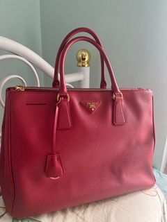 （分類：）位於 。 由 _pgstore_ 提交（商品編號 1357810384，圖片 1）。簡介： 。