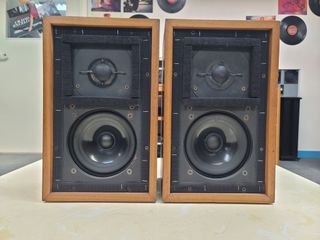 （分類：）位於 。 由 hifi-corner 提交（商品編號 1357806569，圖片 1）。簡介： 。