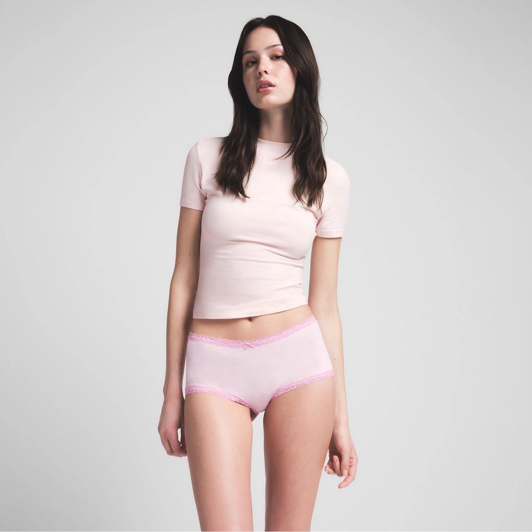 SKIMS LACE BOY SHORT (Category: Undergarments & Loungewear) located in Quezon City. Submitted by bagelll18 (Listing ID 1357806108, Image 1). Description: SKIMS LIGHTWEIGHT LACE BOY SHORT In Soot (SOLD) & Cherry Blossom Size XS BRAND NEW WITH TAGS Php 1,500.00/each or Php 2,500.00 if getting both RFS: Does not fit me.