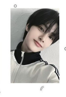 （分類：）位於 。 由 icedaaamericano 提交（商品編號 1357851961，圖片 1）。簡介： 。