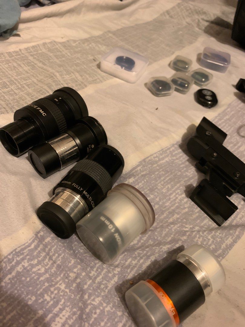 SVBONY TELESCOPE ACCESSORIES (READ DESCRIPTION) (Category: Lens & Kits) located in Manila. Submitted by buttfingerer5000 (Listing ID 1357904710, Image 2). Description: •Svbony Plossl Eyepiece 40mm (700PHP) •Svbony SV 170 Eyepiece FMC 10 to 30mm zoom (3000PHP) •Svbony 2x Barlow Lens (500PHP) •Svbony SV 172 Dew Heater (500PHP) •Svbony SV 165 Mini Finderscope (2600PHP).