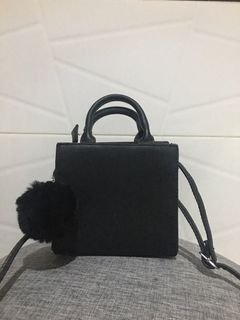 (Kategori: ) berada di . Dikirim oleh cekfashion.id (ID iklan 1357845709, Gambar 1). Deskripsi: .