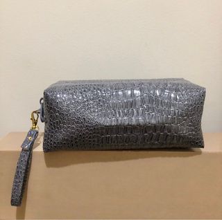 (Kategori: ) berada di . Dikirim oleh jennipreloved (ID iklan 1357915417, Gambar 1). Deskripsi: .