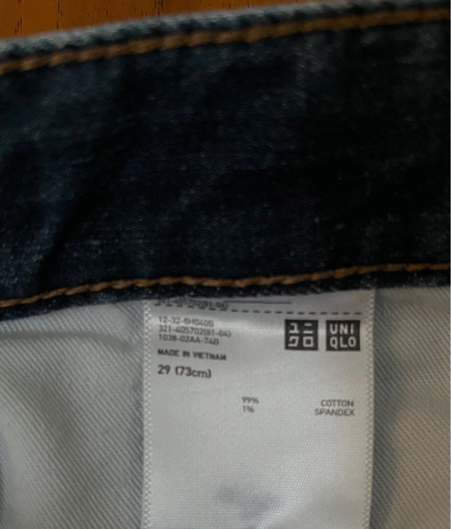 Uniqlo Denim Jeans for Men (Category: Jeans) located in Quezon City. Submitted by aaa13 (Listing ID 1357871789, Image 2). Description: Uniqlo Denim Jeans For Men Size 29 73 cm ₱300 each - Darker shade SOLD - Lighter shade AVAILABLE .