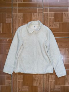 (Kategori: ) berada di . Dikirim oleh merizky (ID iklan 1357869035, Gambar 1). Deskripsi: .