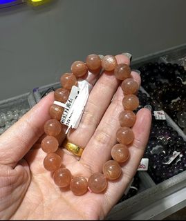 （分類：）位於 。 由 lamandada1096 提交（商品編號 1358083116，圖片 1）。簡介： 。