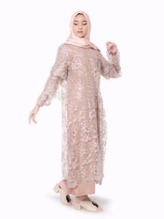 (Kategori: ) berada di . Dikirim oleh ulinzone (ID iklan 1358149490, Gambar 1). Deskripsi: .