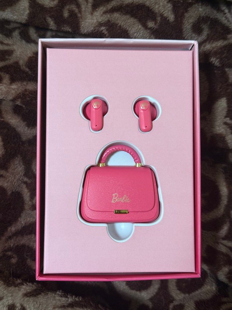 Barbie earphones ( miniso) (Category: Earphones) located in Manila. Submitted by yourtoothfairy (Listing ID 1358149861, Image 2). Description: Authentic Barbie blue tooth earphones from miniso like new Please check photos for more details price posted is the last price already No COD ITEM will be shipped a day after payment is confirmed Shipping Via j&T & lalamove ONLY Payment Via gcash / bank transfer to BPI family bank ONLY .