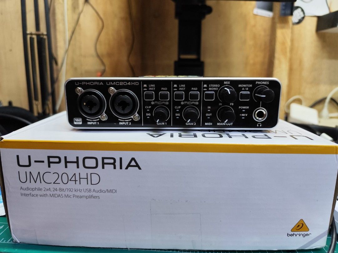 Behringer UMC204HD Audio Interface (Category: Other Audio Equipment) located in Quezon City. Submitted by djaymigz (Listing ID 1358041602, Image 1). Description: Bnew na bnew opened for testing only. If interested just message me :).