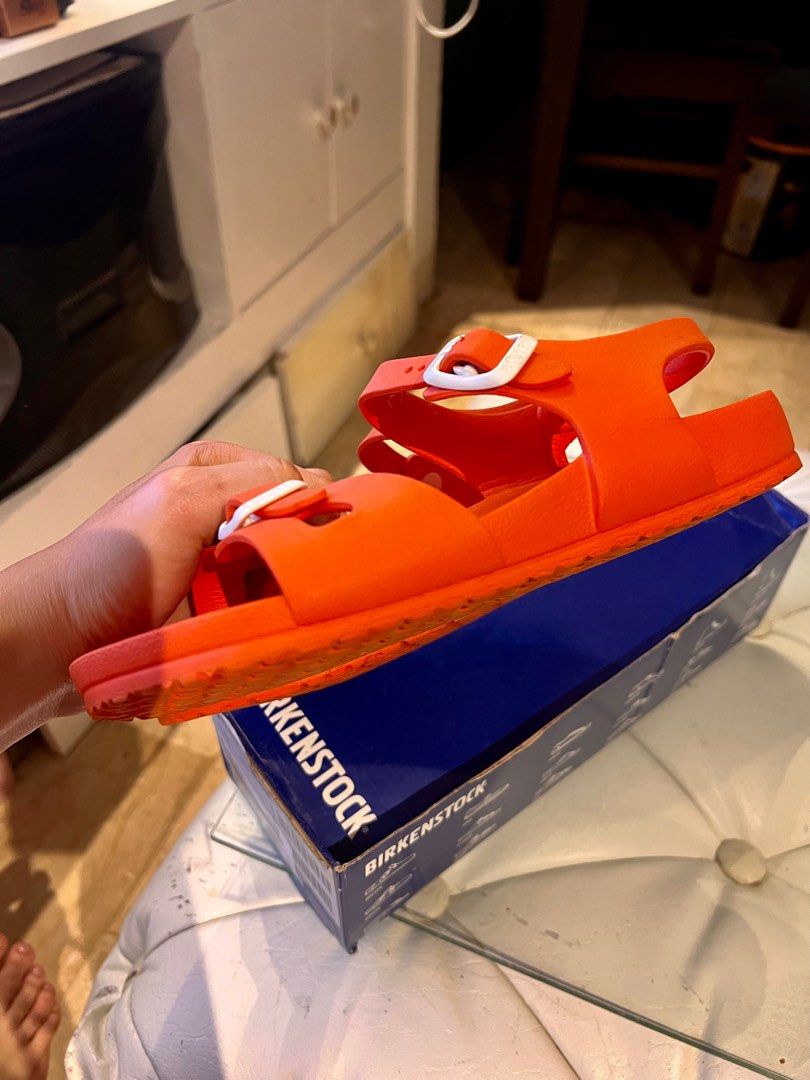 Birkenstock /Gibi kids (Category: Slippers and slides) located in Quezon City. Submitted by sinoritamhae (Listing ID 1358111965, Image 2). Description: Birkenstock kids size 34 .