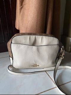 (Kategori: ) berada di . Dikirim oleh youneeded16 (ID iklan 1358010721, Gambar 1). Deskripsi: .