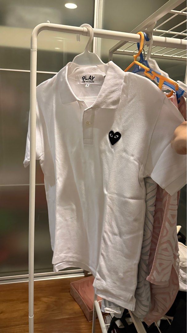 Comme Des Garçons Polo shirt (Category: Tshirts & Polo Shirts ) located in Mandaluyong City. Submitted by Lexphi (Listing ID 1358090201, Image 2). Description: .