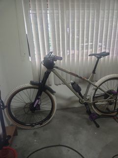 (Category: ) located in . Submitted by corey_taylor (Listing ID 1358025974, Image 1). Description: .