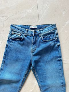 (Category: ) located in . Submitted by dearaly (Listing ID 1357974070, Image 1). Description: .