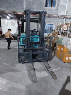 For sale and for rent forklift 5 tons