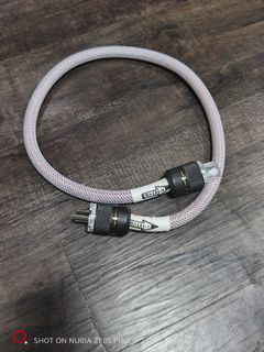 （分類：）位於 。 由 leoleo888 提交（商品編號 1358001827，圖片 1）。簡介： 。