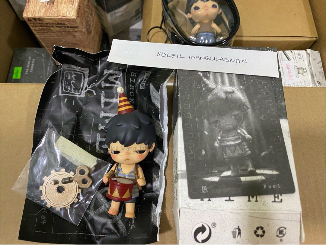 Hirono Fool (Mime) (Category: Designer & Blind Box Toys) located in Pasig City. Submitted by solbm (Listing ID 1358155045, Image 1). Description: .