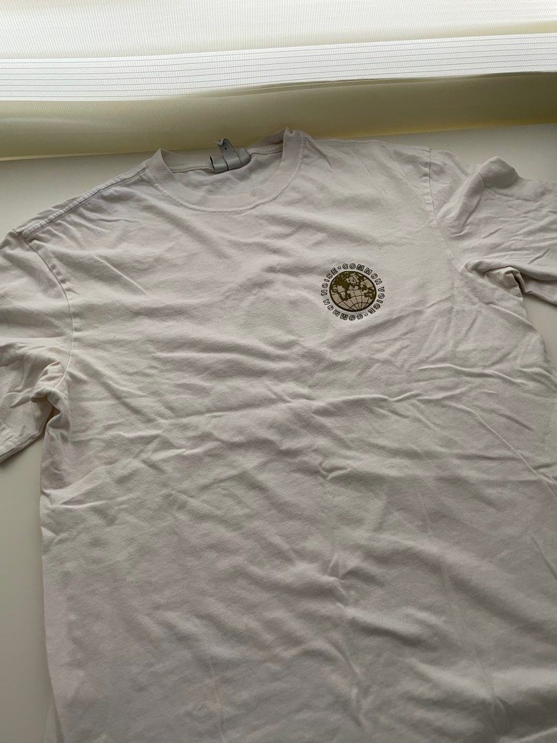 H&M Relaxed Fit Shirt (Category: Tshirts & Polo Shirts ) located in Manila. Submitted by kayesells_ (Listing ID 1358078699, Image 3). Description: preloved (manage your expectations) no when worn! firm price, won’t entertain lowballers mod: jnt or lalamove loc: sampaloc, manila mod: gcash or bpi.