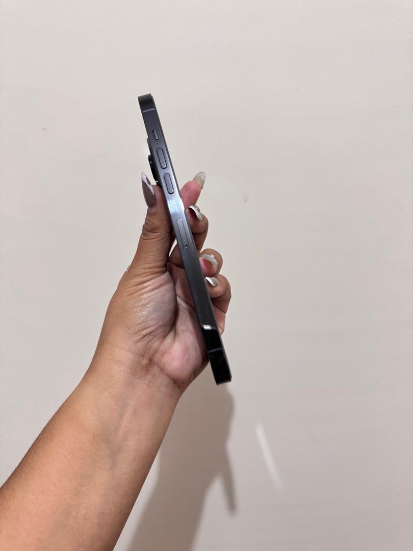 Iphone 14 pro max (256gb,FU) (Category: iPhone 14 Series) located in Cabanatuan. Submitted by chooseandgo (Listing ID 1358129235, Image 3). Description: No issue Factory Unlock any sim will do Bh: 82% With free original phone cases.