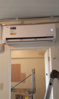MIDEA CELEST SPLIT TYPE AIRCON INVERTER