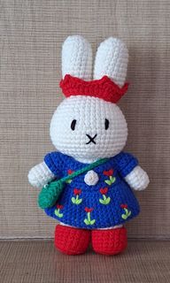 (Category: ) located in . Submitted by amigurumi218 (Listing ID 1358038541, Image 1). Description: .