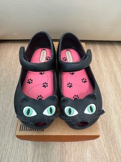 （分類：）位於 。 由 ultramandyma 提交（商品編號 1358082529，圖片 1）。簡介： 。