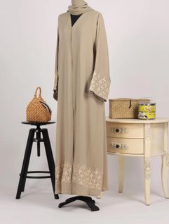 (Category: ) located in . Submitted by shawears (Listing ID 1358097566, Image 1). Description: .