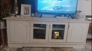 (Category: ) located in . Submitted by ljprelovedstuff (Listing ID 1358120861, Image 1). Description: .