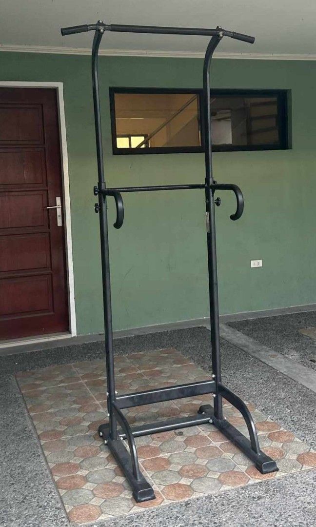 Pull up/ Dip Station (Category: Cardio & Fitness Machines) located in Manila. Submitted by randymitch12831 (Listing ID 1358068843, Image 1). Description: Negotiable prices. Quezon City Area.