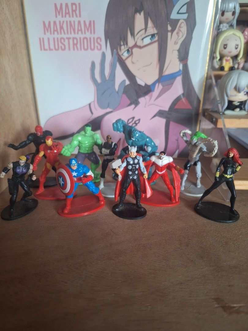 Avengers w Whiplash, Ultron, & Abomination Bundle (Category: Comics & Manga) located in Bacoor. Submitted by guahggo (Listing ID 1358067084, Image 1). Description: .