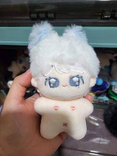 (Category: ) located in . Submitted by taekookmerchshop (Listing ID 1358010391, Image 1). Description: .