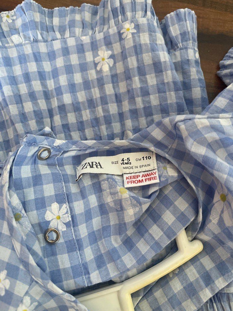 ZARA SUMMER DRESS 4-5yrs old (Category: Babies & Kids Fashion) located in Quezon City. Submitted by erchibu (Listing ID 1357993485, Image 3). Description: From Zara for 4-5years old. But it actually fits my daughter when she was still 2-3years old.