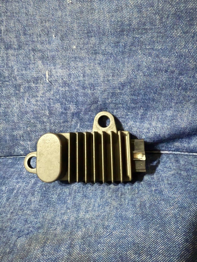 小阿魯 原廠 整流器