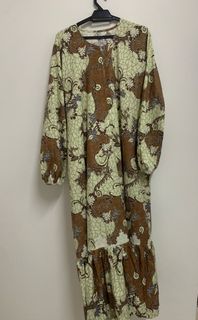 (Category: ) located in . Submitted by universalpreloved (Listing ID 1358203612, Image 1). Description: .