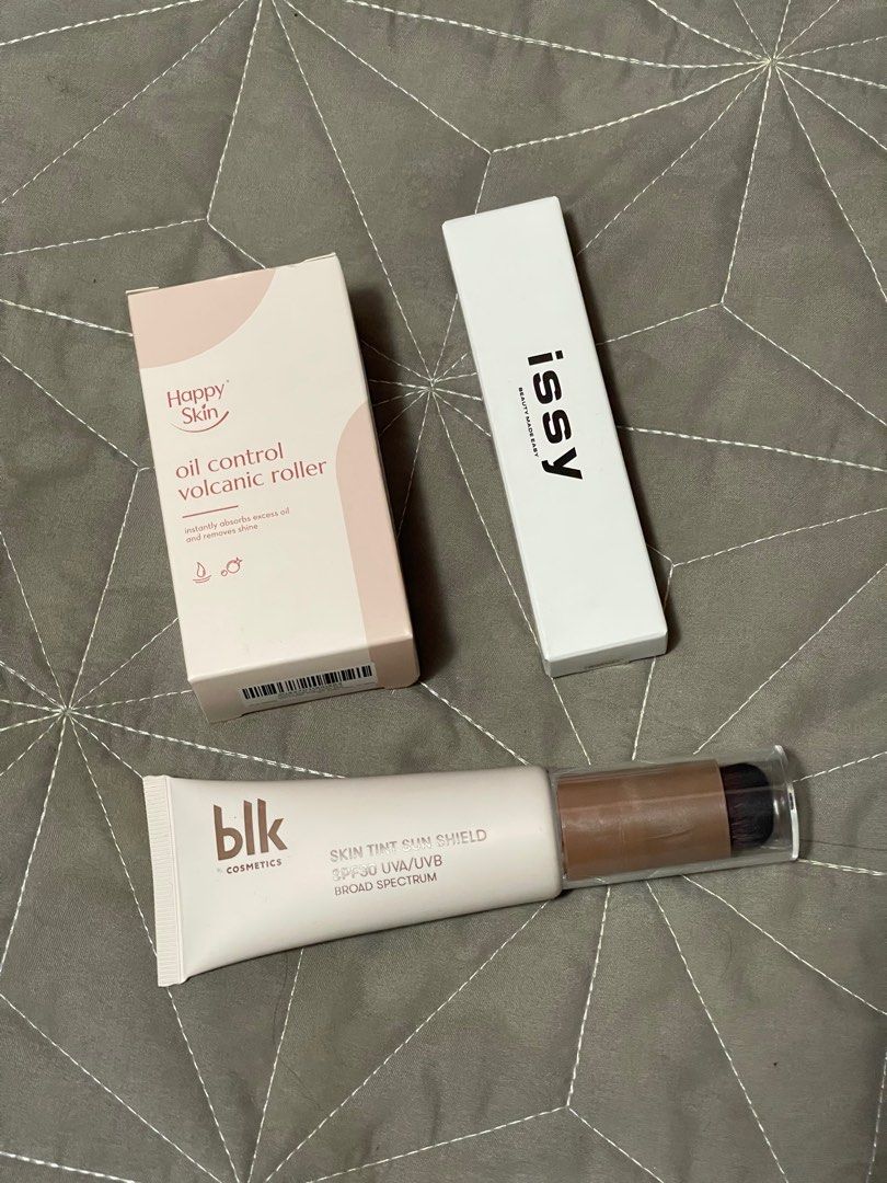 Assorted makeups (BLK, Happy Skin, Issy) (Category: Makeup) located in Cainta. Submitted by freeingspaces (Listing ID 1358244248, Image 1). Description: Happy skin oil control volcanic roller in Red Brandnew BLK skin tint sun shield in Creme (used few times lang 90% full) Issy & co. Eyeshadow and concealer base brandnew.