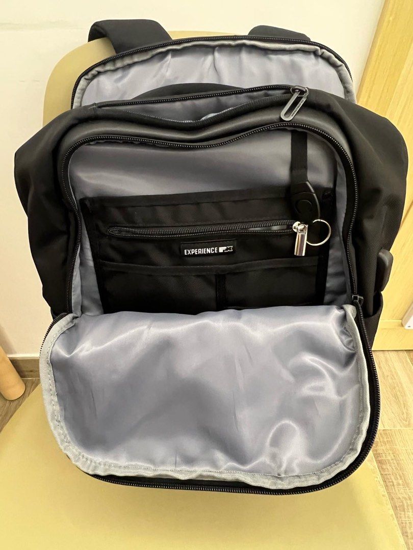 Backpack （分類：背囊）位於 Hong Kong。 由 quinclh 提交（商品編號 1358290667，圖片 6）。簡介： RFID Protect。