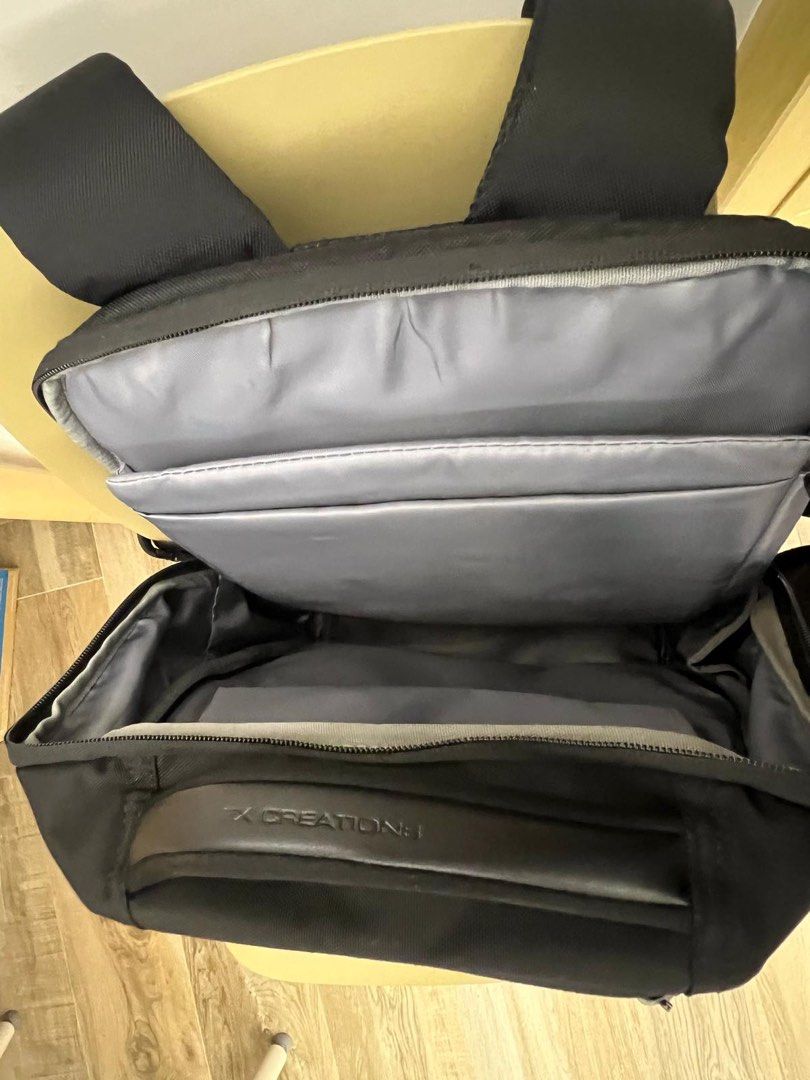 Backpack （分類：背囊）位於 Hong Kong。 由 quinclh 提交（商品編號 1358290667，圖片 4）。簡介： RFID Protect。