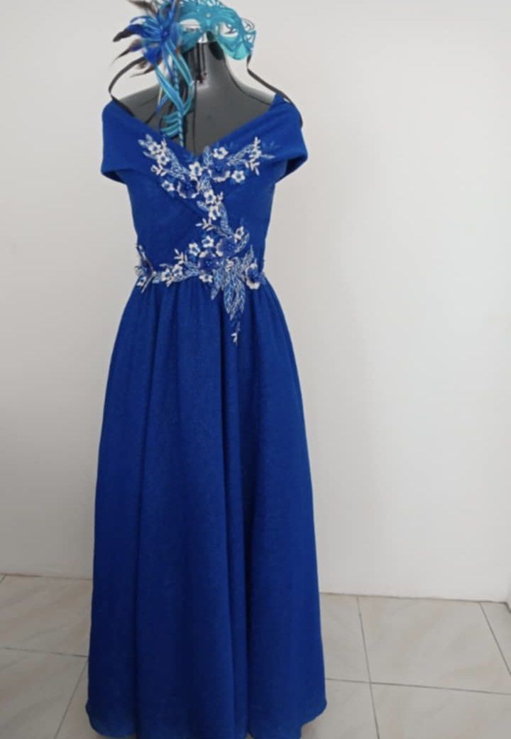 Evening Gowns (Category: Evening dresses & gowns) located in Paranaque City. Submitted by jashideclutter (Listing ID 1358245954, Image 3). Description: - customized gowns mop: gcash/bdo/bpi mod: lalamove or j&t 📍Parañaque City.