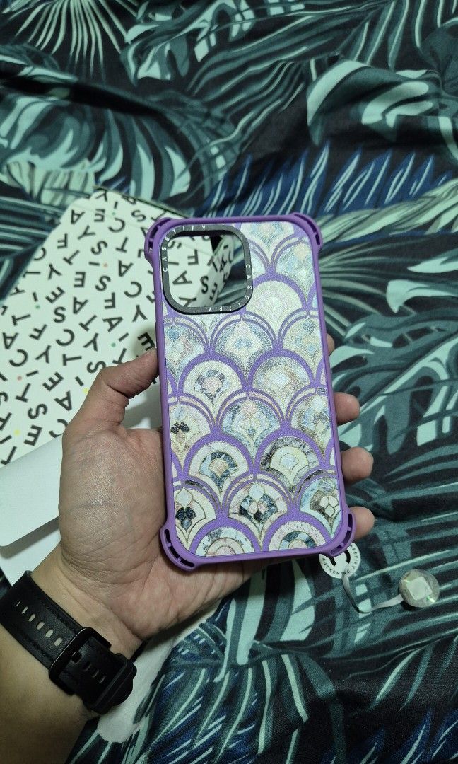 iPhone 15 Pro Max Casetify Bounce (Category: Cases & Sleeves) located in Pasig City. Submitted by bagaholic84 (Listing ID 1358288743, Image 1). Description: used for a week only original casetify bounce for 15 pro max.