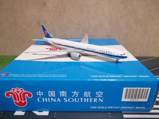 （分類：）位於 。 由 rexloklok 提交（商品編號 1358281205，圖片 1）。簡介： 。
