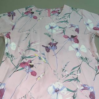 (Category: ) located in . Submitted by thriftywhimsy (Listing ID 1358323384, Image 1). Description: .
