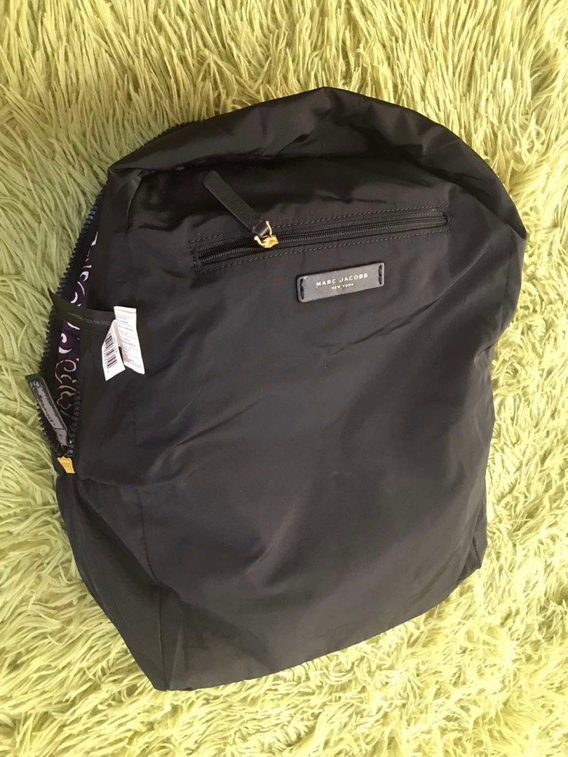 marc jacobs backpack (Category: Luxury Bags & Wallets) located in Mexico. Submitted by needtoletgo87 (Listing ID 1358271393, Image 3). Description: .
